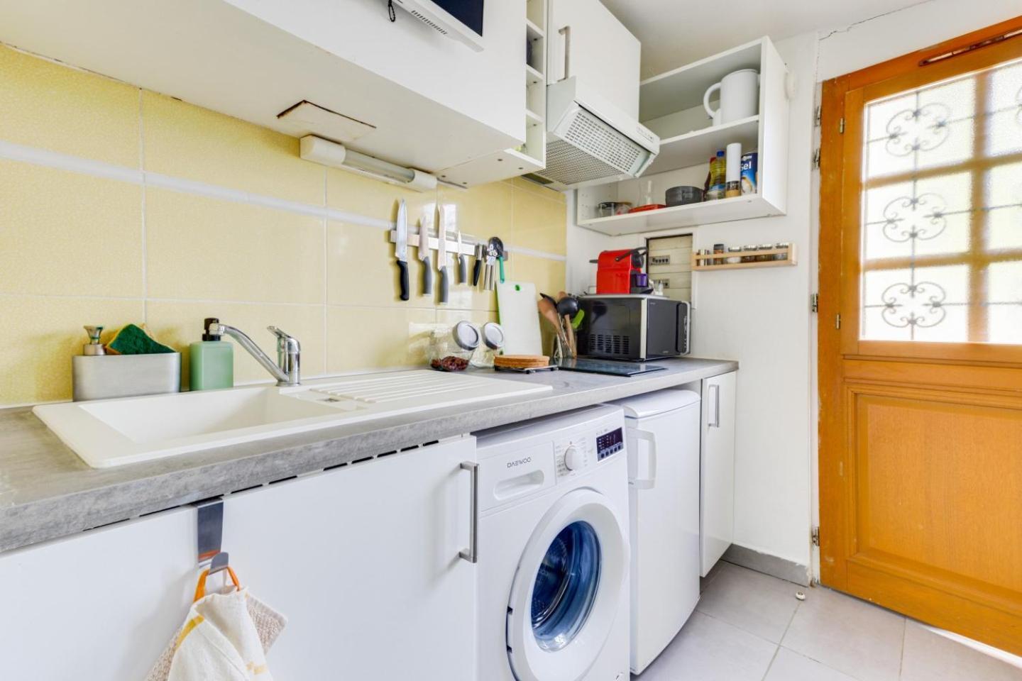 Studio Calme Proche Paris Avec Terrasse Privative Et Jacuzzi En Option 帕莱索 外观 照片